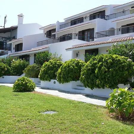 Bella Vista Village